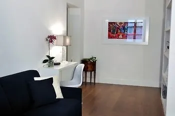 Firenze Apartments Πανσιόν