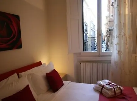 בית הארחה Firenze Apartments פירנצה