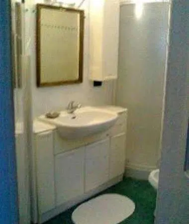 Firenze Apartments בית הארחה פירנצה