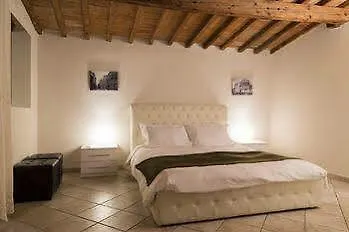 Firenze Apartments בית הארחה פירנצה